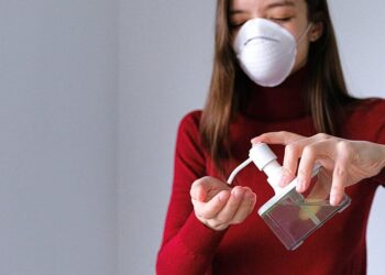 Nuevos síntomas de Ómicron pueden hacer que pase desapercibido