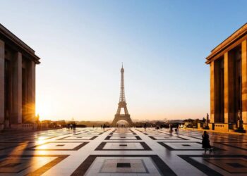 París