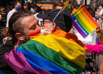 ¿Cuándo se celebra el día de la homosexualidad?
