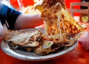¿Cuánto se gasta en comidas en Oaxaca?