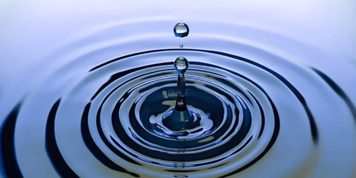 Qué significa la frase gota a gota el agua se agota