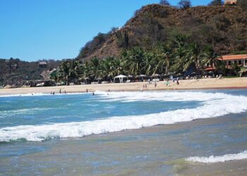 Descubre el encanto de Playa San Agustinillo