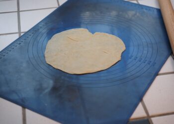 Descubre los Mejores Pregones de Empanadas: Tradición y Sabor en Cada Palabra