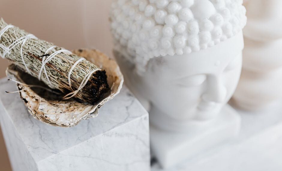 10 Rituales Esenciales para el Último Día del Año: Despidiendo y Recibiendo con Energía Positiva