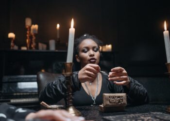 Descubre los mejores rituales en Bogotá: guía completa para vivir experiencias únicas