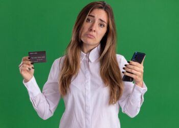 Compras con tarjeta de crédito: cuándo es conveniente utilizarla y cuándo no