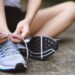 ¿Un solo par para todo? El secreto de las zapatillas minimalistas que combinan con cualquier pantalón